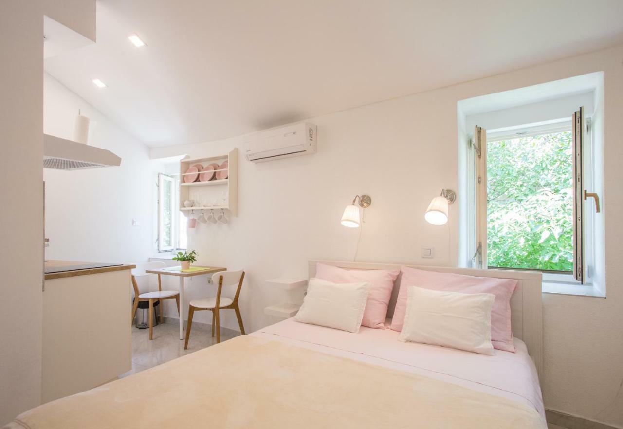 Apartment In Vis Historic Center - Mikula, Ljubica, Toma Zewnętrze zdjęcie