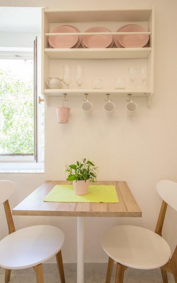 Apartment In Vis Historic Center - Mikula, Ljubica, Toma Zewnętrze zdjęcie